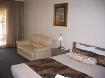 Gundagai Gabriel Motor Inn Buitenkant foto